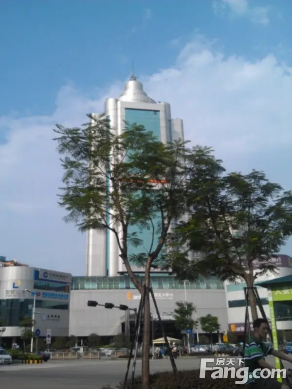 财联大厦1室1厅1卫南朝向8500.00元/月出租