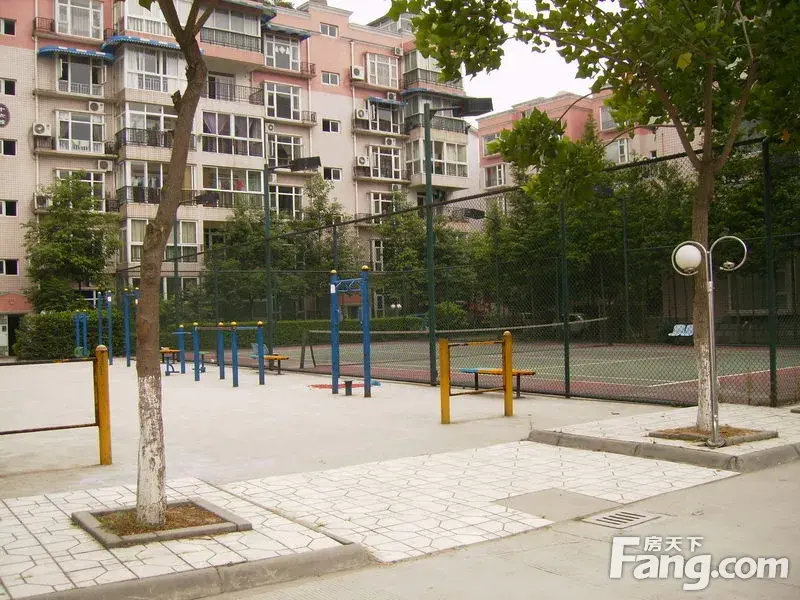 金南园2室2厅2卫南朝向2400.00元/月出租