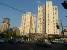 交通便利,房型正气,繁华地段,主卧朝南