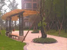 精装修保养好,小区安静,龙湖物业,业主诚心卖