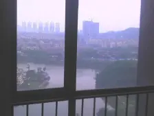 此房板式结构,低楼层采光不受影响,是小高层