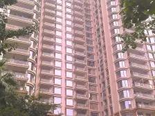 品质小区+现代装修+板式户型+视野看湖