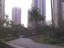 鸳鸯 融科海阔天空二期四房190万