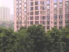 楼层好视野看湖全新精装大平层三房三卫两个