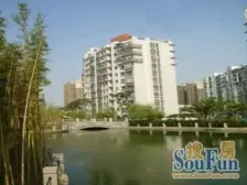 满五年唯 一,采光充足,诚意出售