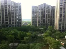 户型方正 带地下室面积大 单价低 可用空间大