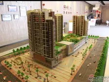 次新小区 万荟时代 2房楼下就是 菜市场