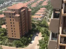 稀有顶楼复式 满五年 买入价高 至少六房 储物空间大