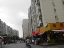 精装修一年不到,拎包入住, 必看好房