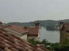 天籁区 大独栋别墅出售 看中可以谈,看房方便