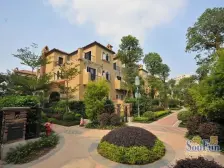 中信凯旋公馆(别墅) 满五 商品住宅 正南朝向