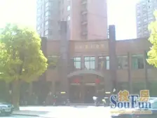 【2009年复式4房】带露台,不临街,楼上楼下一样大!