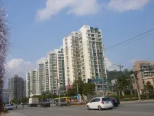 电梯高区,采光充足,视野开阔无遮挡,交通便利