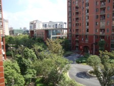 安亭名邸近地铁和商圈+居住适宜的电梯房