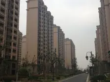 【小区主推!】大两房位置好+观光电梯高层+停车方便