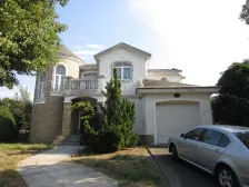 英式独栋 南进门南花园,占地946平,纯毛坯可随心装修