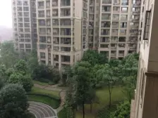 汽博中心 爱加西西里四房236万