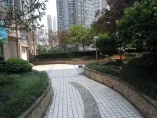 业主诚心卖,户型方正,价钱可刀