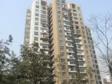 主卧朝南,环境优美,居家装修,诚意出售