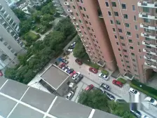 繁华地段,房型正气,居家装修,电梯房,主卧朝南