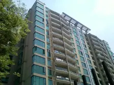 东方曼哈顿二期2003年高区景观房、坐享小区水景。