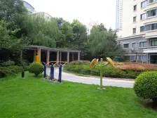 小高层,板式南北通两房,带地暖,高区景观