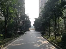 人和 富抱泉花园四房168万