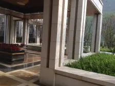 万科精装 正东朝向 视野好保养好 轻轨爱琴海商圈