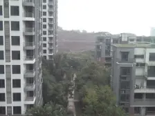 礼嘉 龙湖悠山庭院三房185万