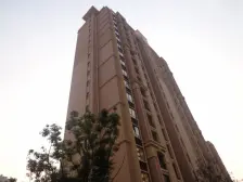 东边户采光好,带地暖空调,有露台,少见3层空中别墅