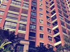 卫生间全明,大开间,小区入口附近,品质小区