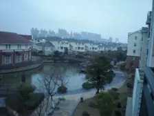 户型方正,满五1一楼带院子,位置好,业主诚意出售