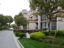 美岸新手一房 诚意出售 高区小区中位置