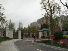 绿地摩登公馆 1室1厅 北