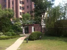 龙湖郦城 1室0厅 西