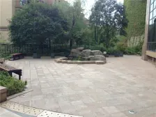 南滨路 看两江交汇 前后轻轨站 带租约 诚心出售