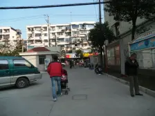 满五年 电梯房 近地铁 采光无遮挡 看房方便