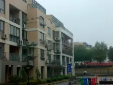 前滩南 8号线地铁口 南北通透 看房随时