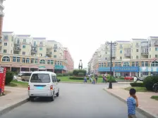 泡崖市场,精装修一室,位置好,产权清晰,随时可签。