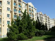 泡崖六区 南明厅落地窗 视野好 南北通透 成熟商圈