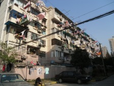 中间楼层+电梯房,地铁边,采光无遮挡