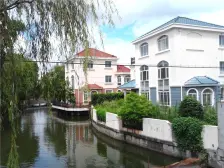 花园600平,南临公共绿地北临河,近G60,地铁12号线.