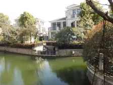 精装修双拼别墅,可直接入住。。