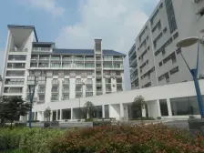 太湖度假区 一线湖景房,近公园,采光好,诚心出售,看房方便。