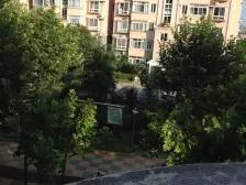 满五年商品房,买一层多一层,有露台,诚意出售