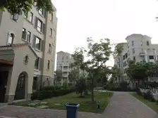 东泰花园,小区环境好,空气清新,房东诚心出售