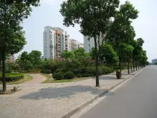 新上!急卖!40W精装修两卫大三房,楼层好,诚心出售