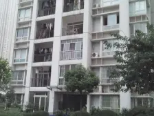 3号轻轨园博园旁,朝向好,出行方便