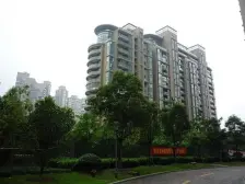 23年次新房中高楼层精装修开发商交付房东从未入住过