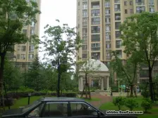 环球新上三房 两卫全明 视野开阔 近地铁 万科物业